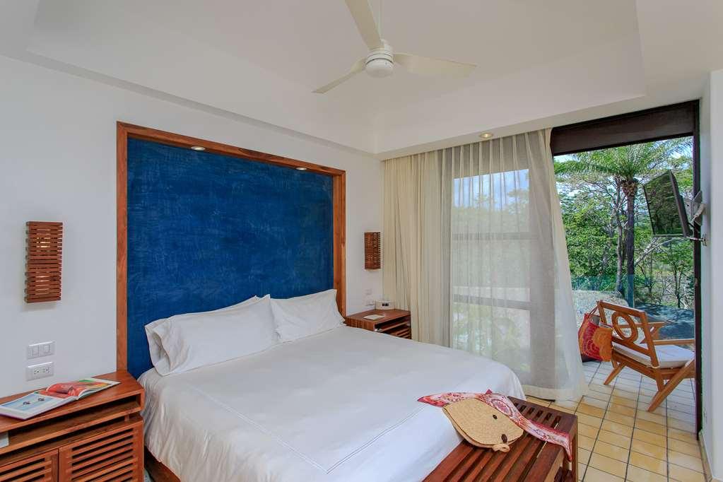 Arenas Del Mar Beachfront And Rain Forest Resort Costa Rica Room photo